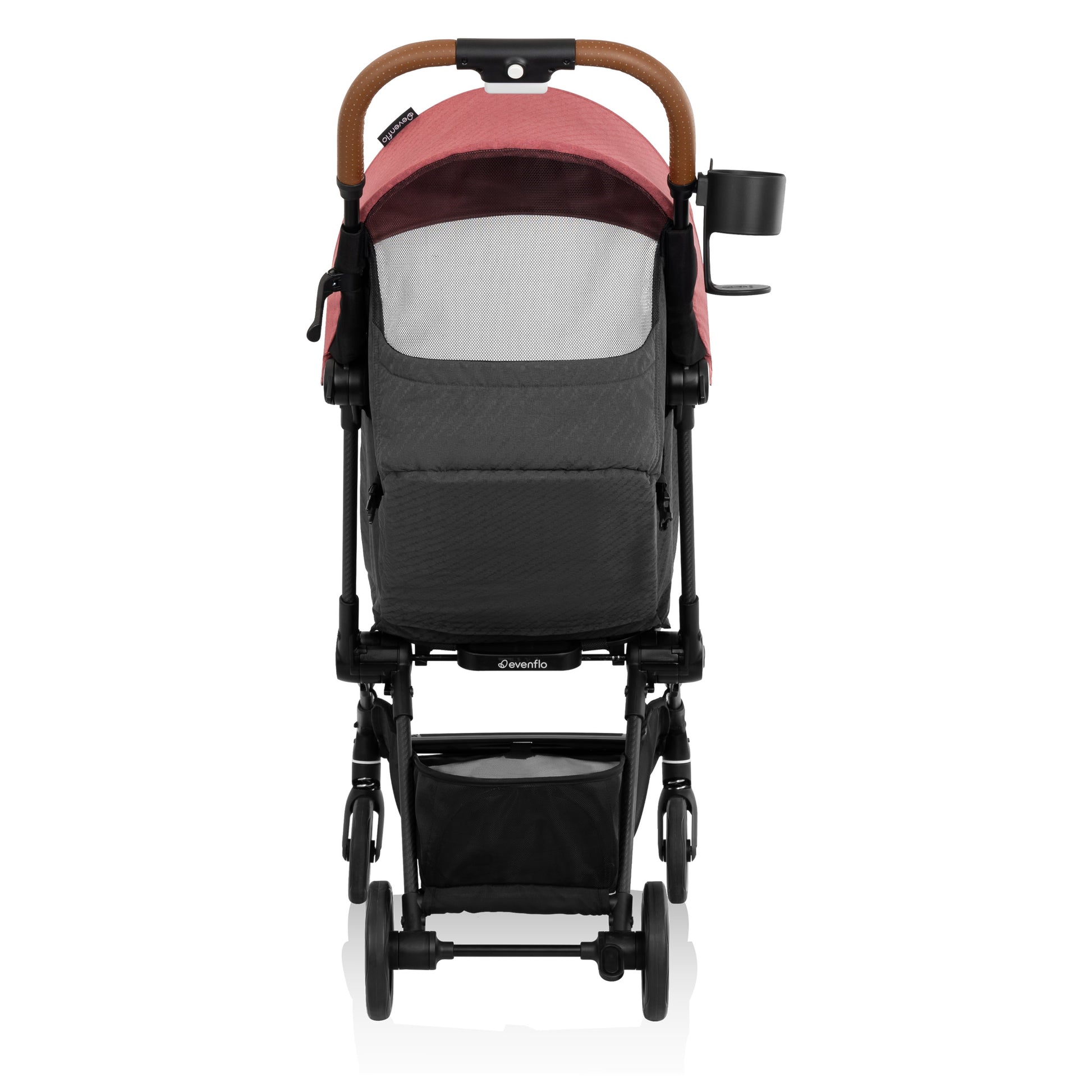 Keep your little one happy and hydrated with a cup holder and ventilated canopy.