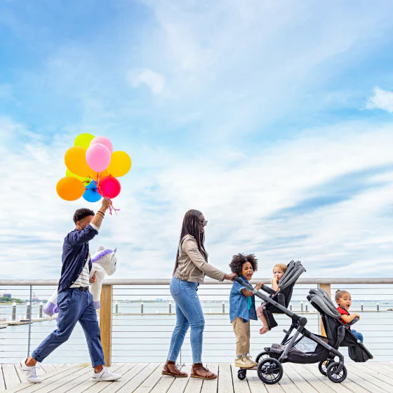 Bring the whole family on a fun day out with this versatile double stroller.